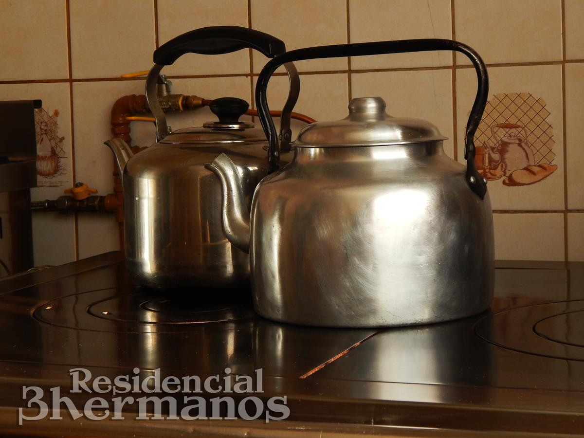 Residencial Tres Hermanos 蓬塔阿雷纳斯 外观 照片